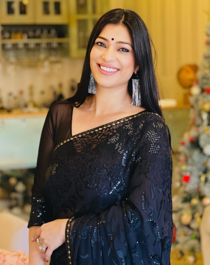 Neha Swami Biography, Age, Net Worth, Religion, Career